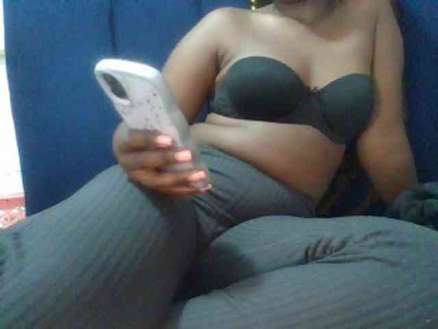 Afrikashee's webcam live show