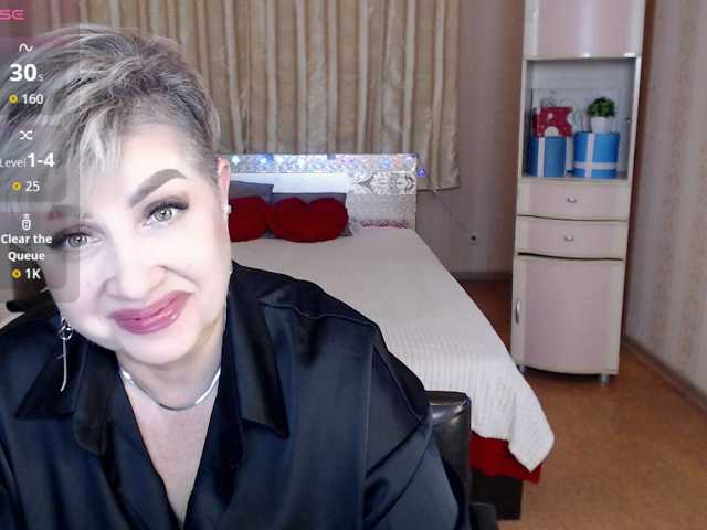 sexy-milffa live cam preview