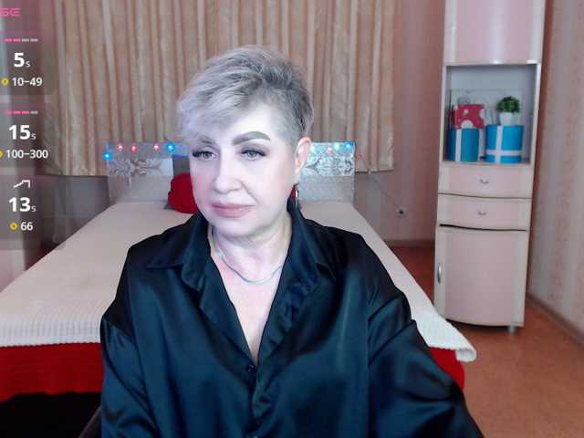 sexy-milffa live cam preview