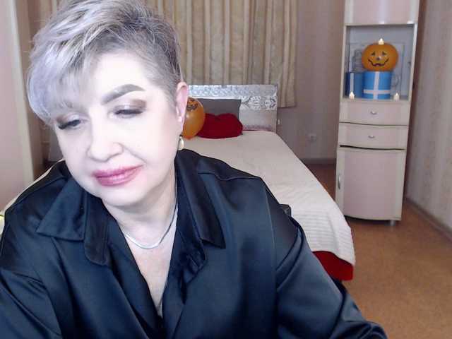 sexy-milffa live cam on BongaCams