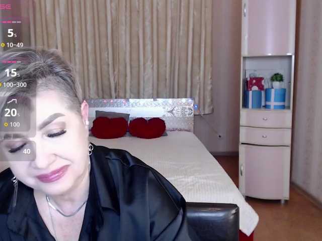 sexy-milffa live cam preview