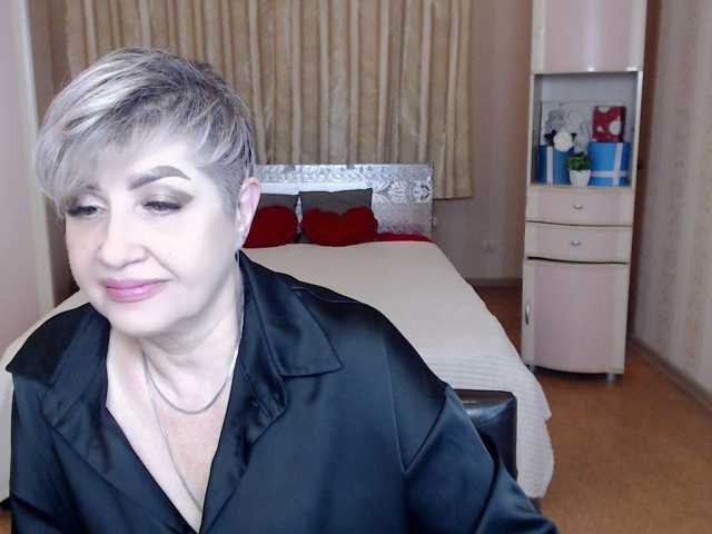 sexy-milffa live cam on BongaCams