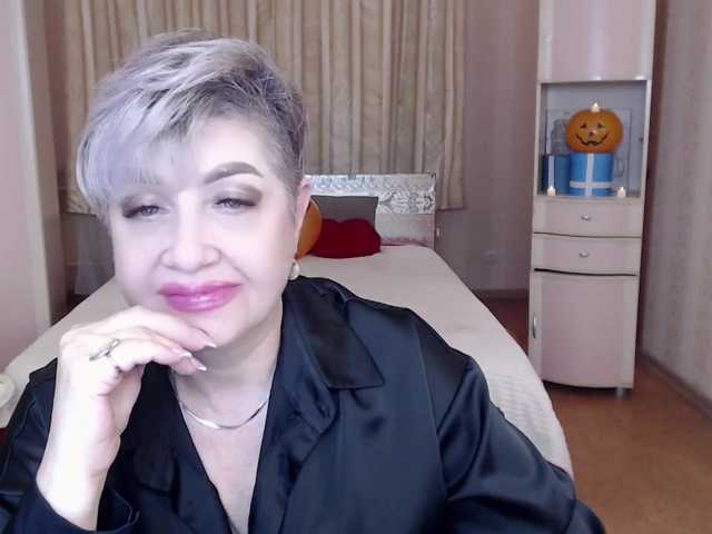 sexy-milffa live cam on BongaCams