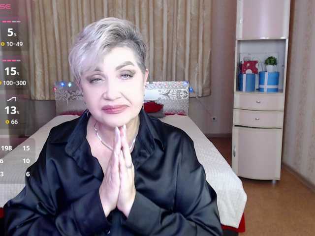 sexy-milffa live cam preview