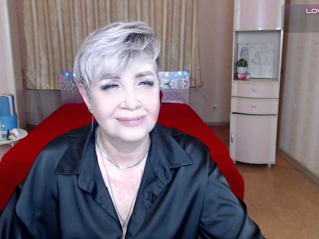 sexy-milffa live cam on BongaCams