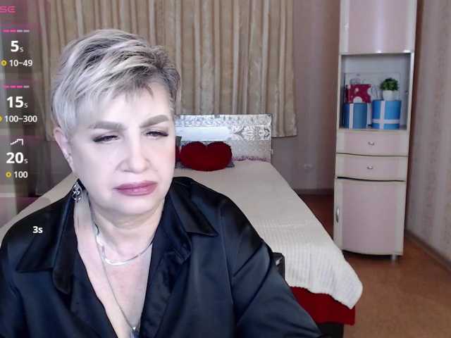 sexy-milffa live cam preview