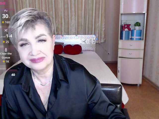 sexy-milffa live cam on BongaCams
