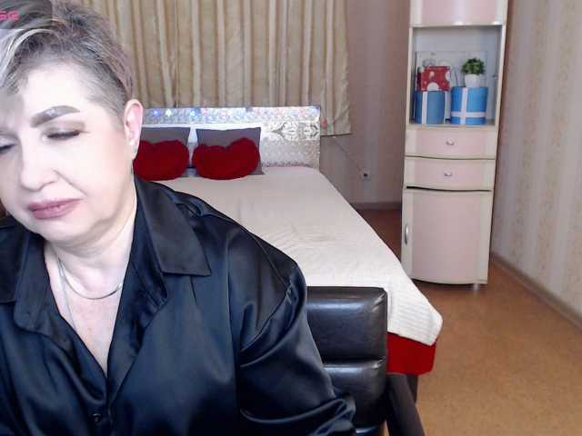 sexy-milffa live cam preview