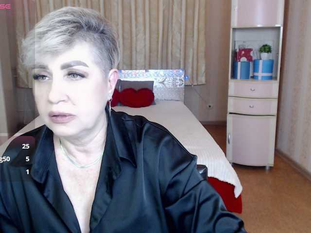 sexy-milffa live cam on BongaCams