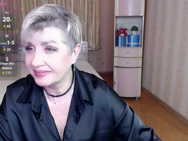sexy-milffa live cam on BongaCams