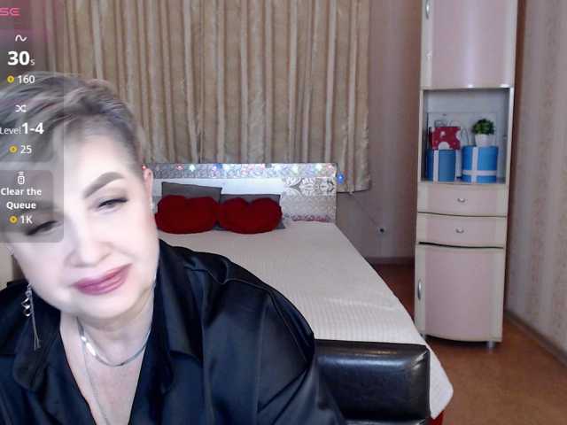 sexy-milffa live cam on BongaCams