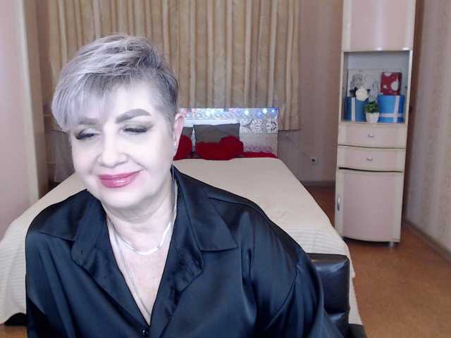 sexy-milffa live cam on BongaCams