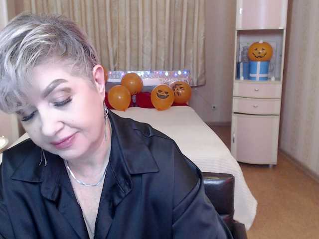 Sexy-milffa, 55 y/o - Live Cam on BongaCams