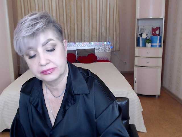 sexy-milffa live cam on BongaCams
