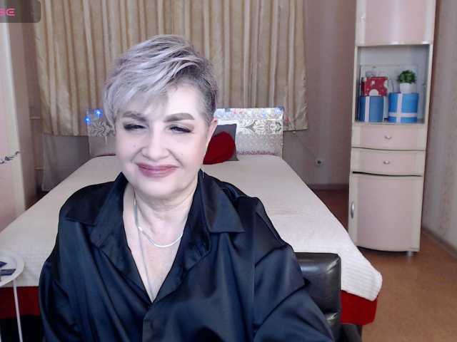 sexy-milffa live cam on BongaCams