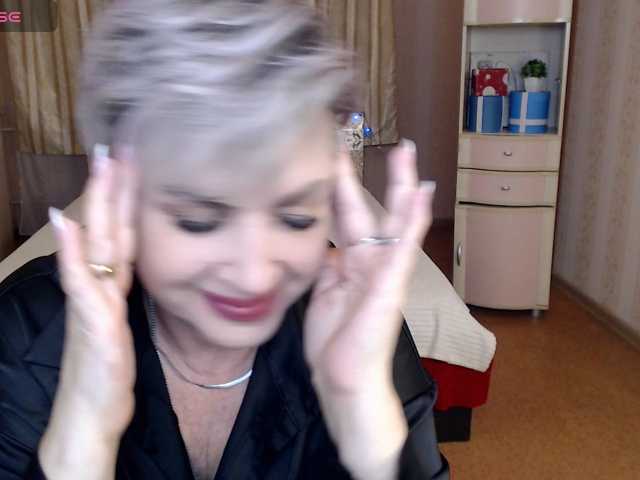 sexy-milffa live cam preview