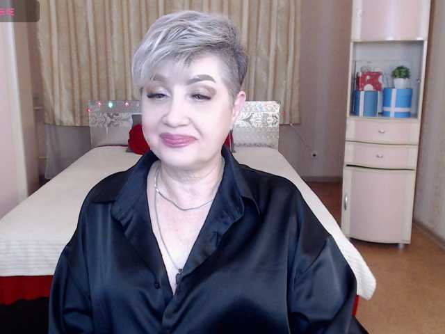sexy-milffa, en vivo ahora en BongaCams