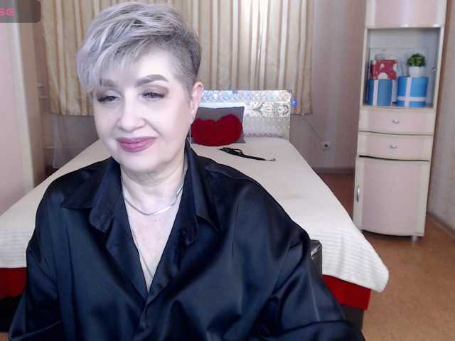 sexy-milffa, en vivo ahora en BongaCams