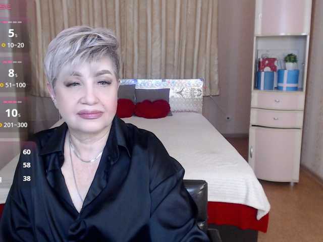 sexy-milffa live cam on BongaCams