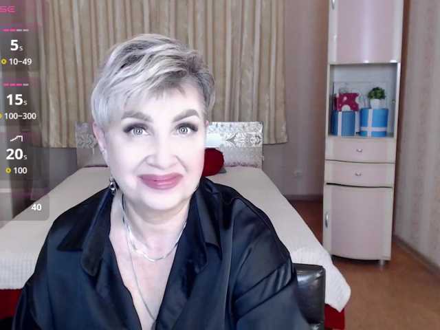 sexy-milffa live cam preview