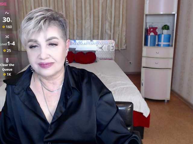sexy-milffa live cam preview
