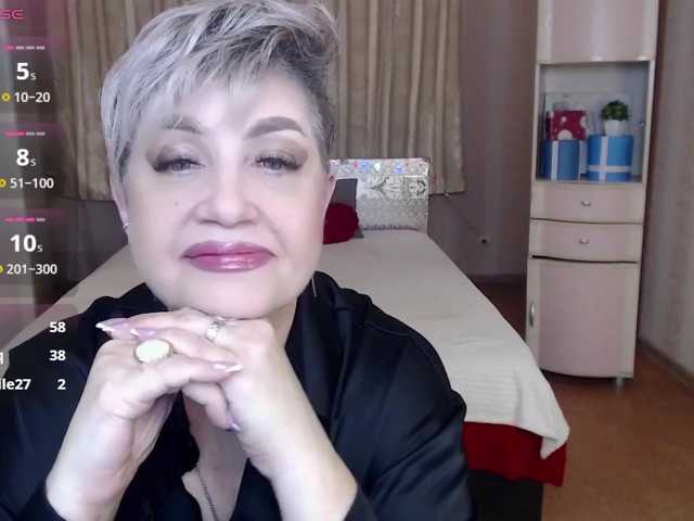 sexy-milffa live cam preview