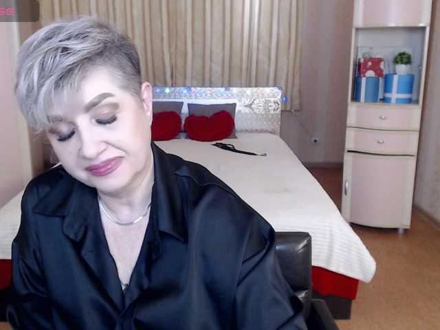 sexy-milffa, en vivo ahora en BongaCams