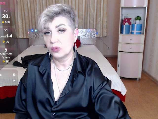 sexy-milffa live cam preview