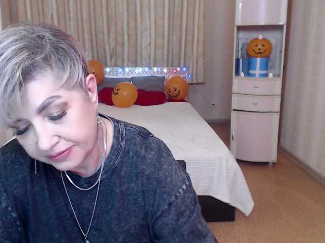 sexy-milffa live cam on BongaCams