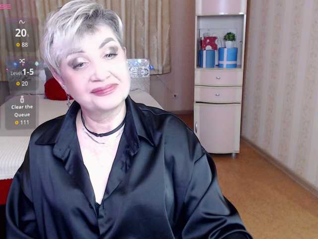 sexy-milffa live cam on BongaCams