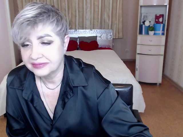 sexy-milffa live cam on BongaCams