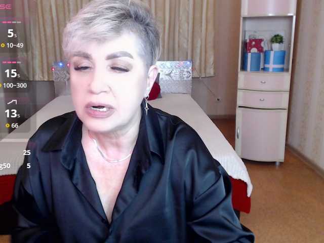 sexy-milffa live cam preview