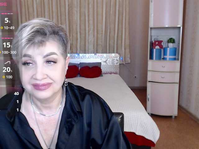 sexy-milffa live cam preview