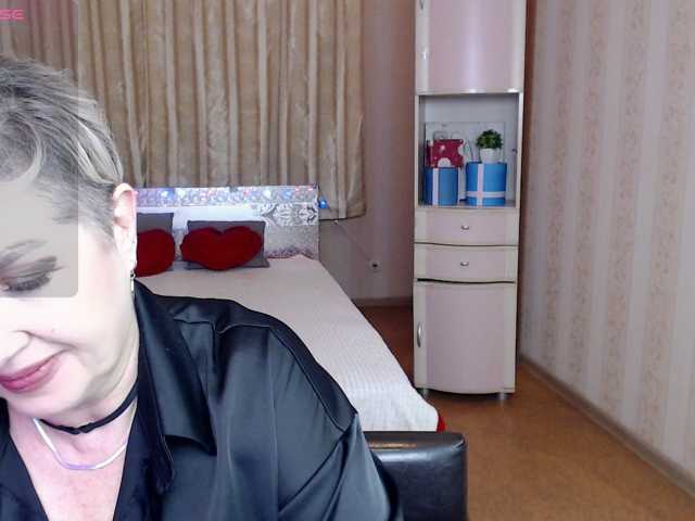 sexy-milffa live cam on BongaCams