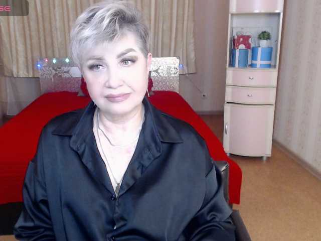 sexy-milffa live cam preview