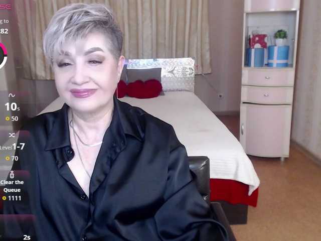 sexy-milffa live cam on BongaCams