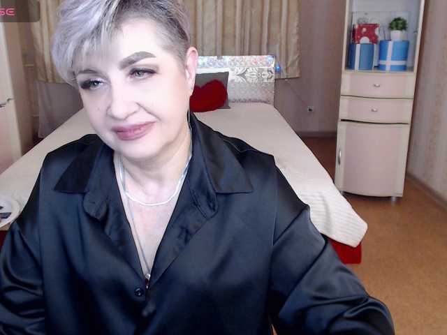 sexy-milffa live cam on BongaCams