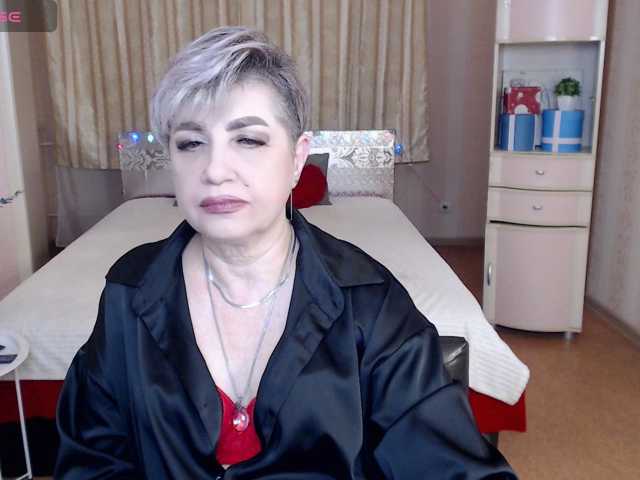 sexy-milffa, en vivo ahora en BongaCams