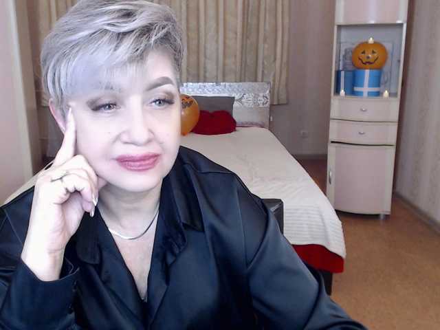 sexy-milffa live cam on BongaCams