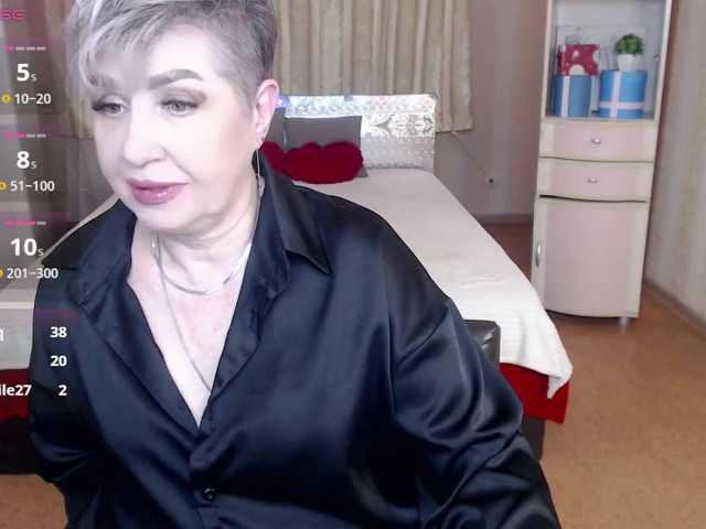 sexy-milffa live cam on BongaCams