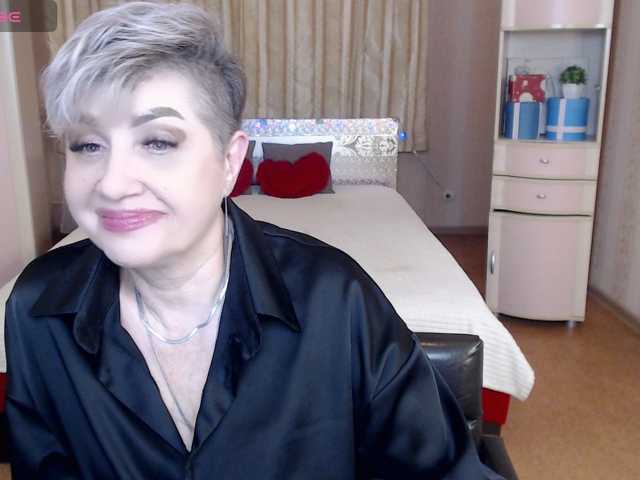 sexy-milffa, en vivo ahora en BongaCams