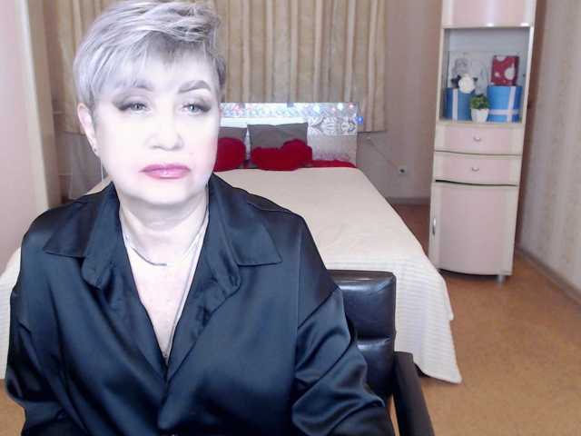 sexy-milffa live cam on BongaCams