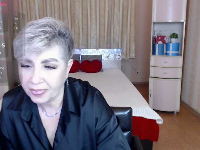 sexy-milffa live cam preview