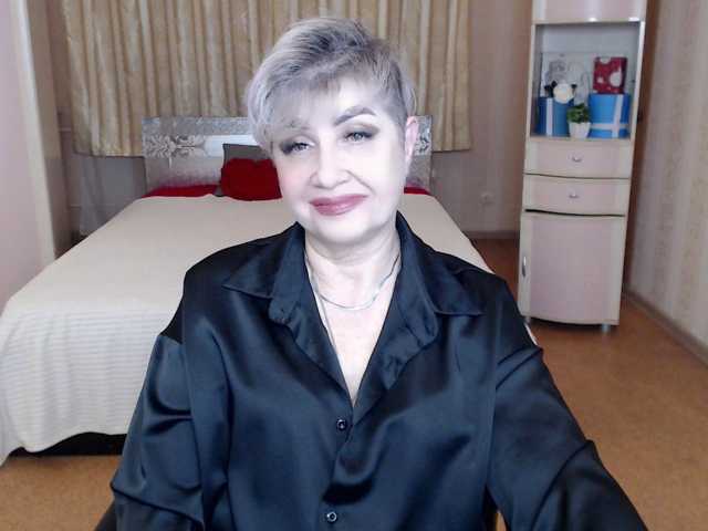 sexy-milffa live cam on BongaCams