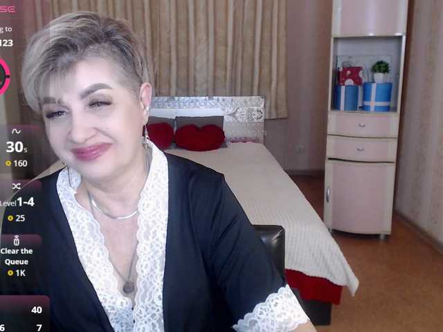 sexy-milffa live cam preview