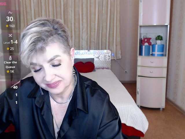 sexy-milffa live cam preview