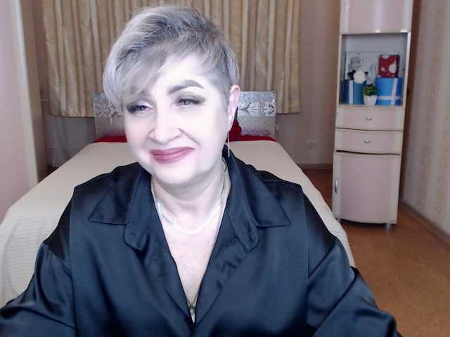 sexy-milffa live cam on BongaCams
