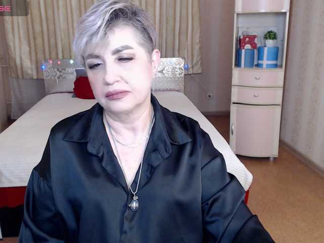 sexy-milffa live cam on BongaCams
