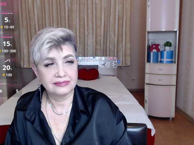 sexy-milffa live cam preview