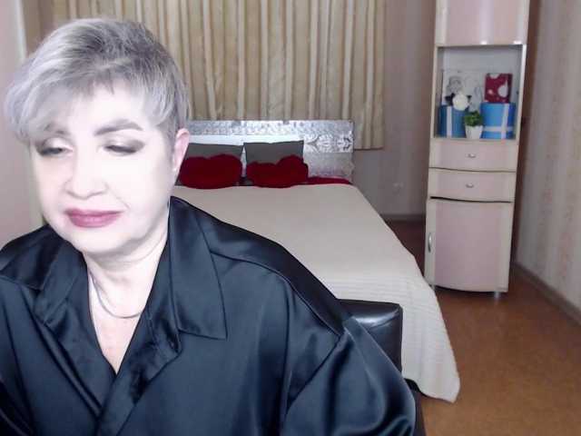 sexy-milffa live cam on BongaCams